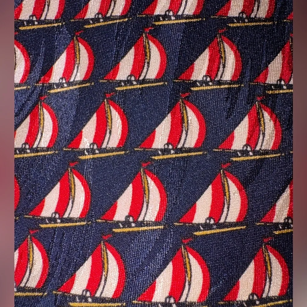 Silk Museum Artifacts Men’s Tie Navy Red Sailboat Print Nautical NWT